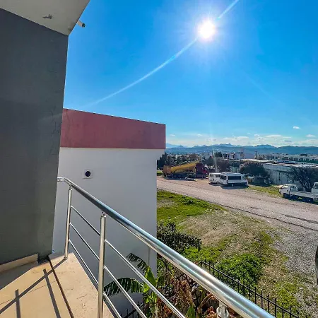Appartement Spacious 2 Bedroom House With A View In Konacik