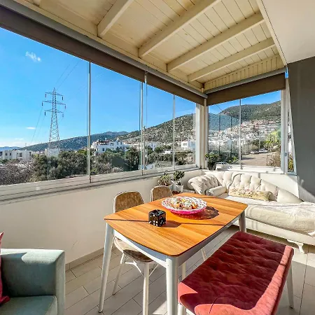 Spacious 2 Bedroom House With A View In Konacik * Bodrum
